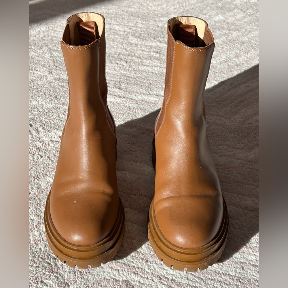 Gianvito Rossi Leather Ankle Boots size 6